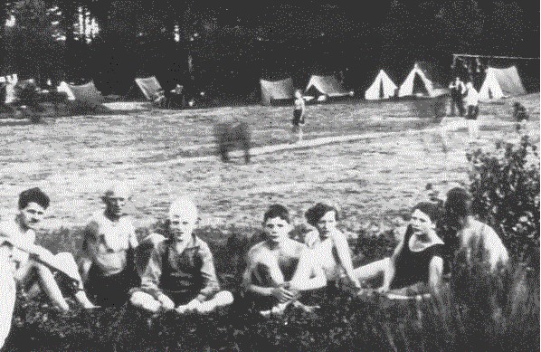 Falken und Naturfreunde zelten im August 1933 in Wulfen